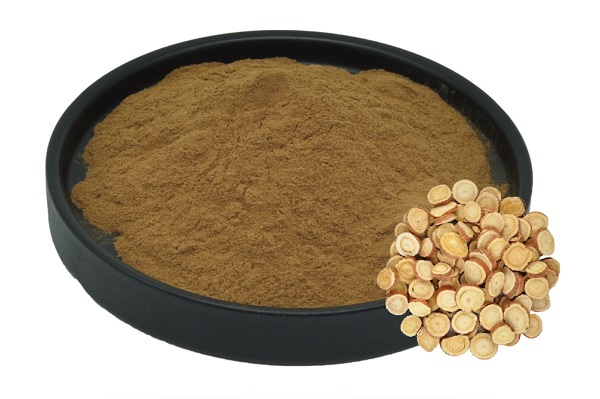 Meyan kökü özütü